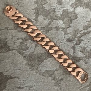 Marc Jacobs chain bracelet.
